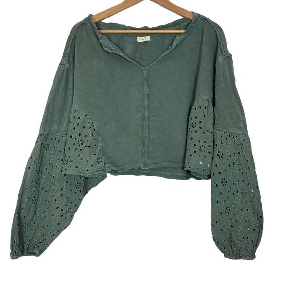 Pilcro Tops - Anthro Pilcro Green Eyelet Batwing Boho Indie Crop Sweatshirt Size:M